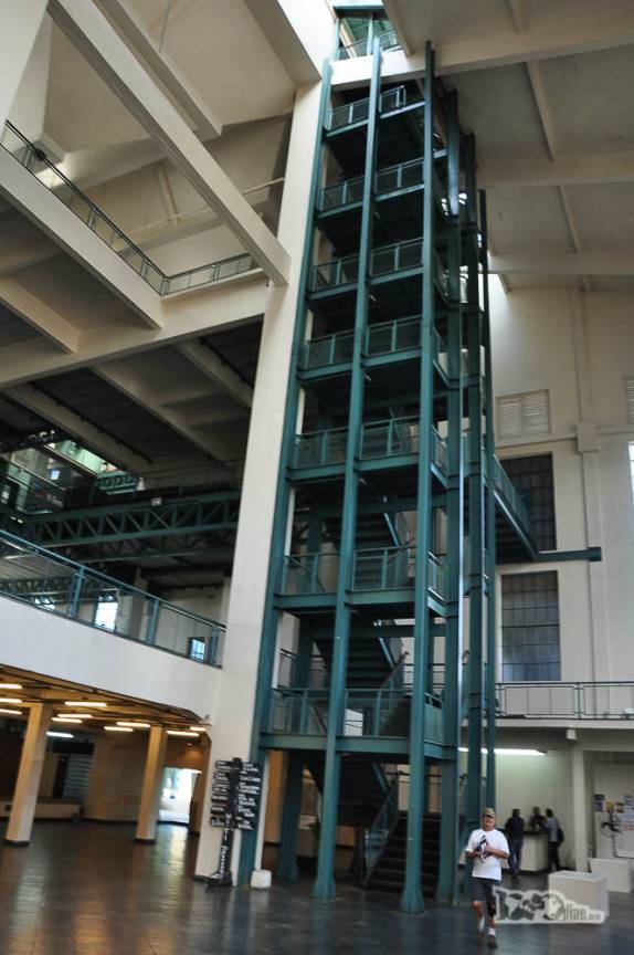 Interior da Usina do Gasômetro, em Porto Alegre, no Rio Grande do Sul